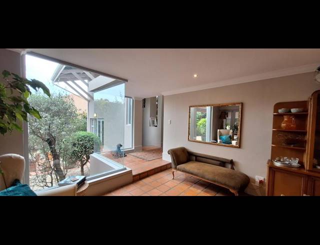 4 BEDROOM HOUSE FOR SALE IN MORELETAPARK